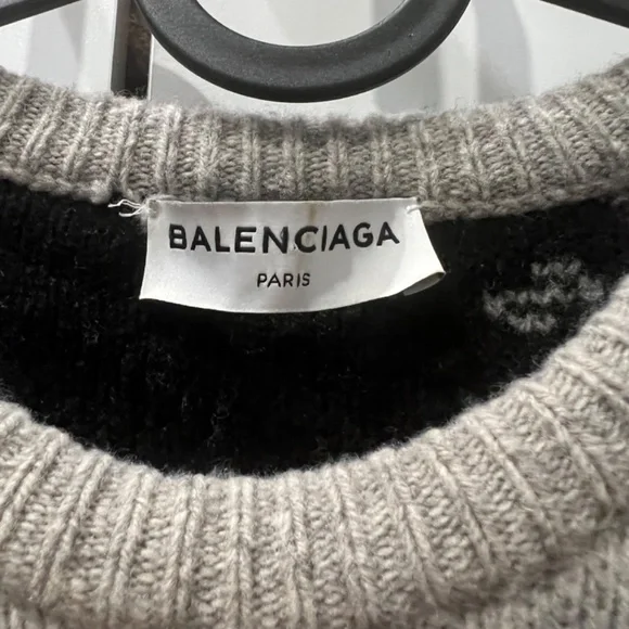 Balenciaga spiral sweater - Picture 3 of 4